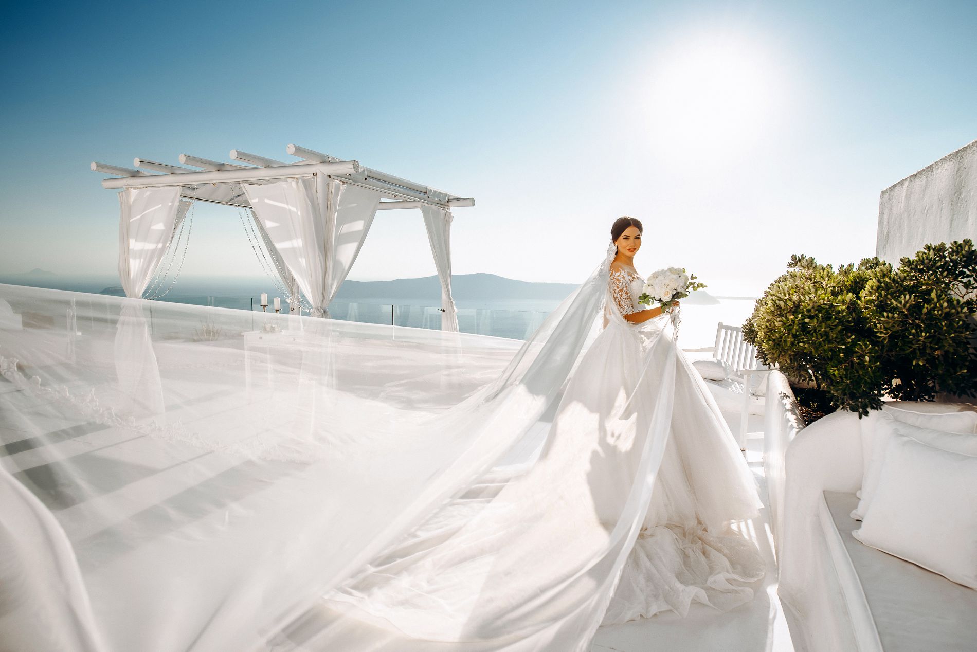 Angelina and Aziz: свадьба на санторини, свадебное агентство Julia Veselova - Фото 10