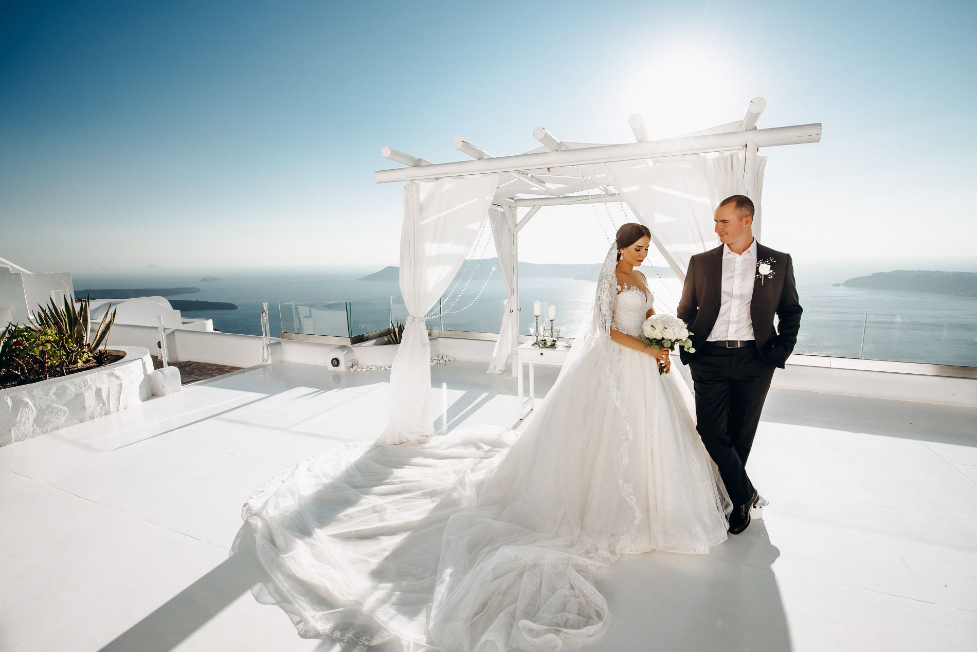 Angelina and Aziz: свадьба на санторини, свадебное агентство Julia Veselova - Фото 9