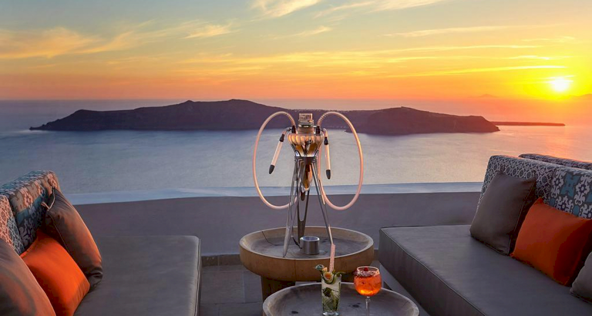 Restaurant wedding venues and reception on Santorini island in Greece: свадьба на санторини, свадебное агентство Julia Veselova - Фото 5