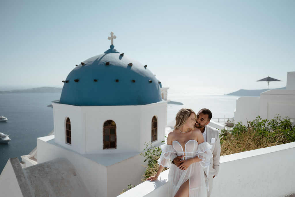 Natasha and Tom, wedding in Santorini, portfolio of Julia Veselova